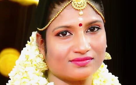 ആലപ്പുഴയിലെ യുവതിയുടെ ആത്മഹത്യ: ഭർത്താവിനും വീട്ടുകാർക്കും എതിരെ ഗുരുതര ആരോപണങ്ങളുമായി കുടുംബം, നിയമ പോരാട്ടത്തിലേക്ക് | Suicide