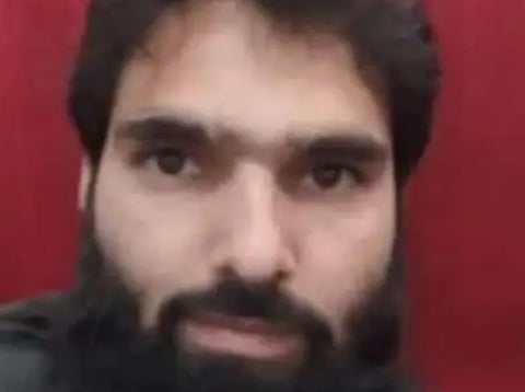 2 AK-47 തോക്കുകളും 350 കി.ഗ്രാം സ്‌ഫോടക വസ്തുക്കളും ഫരീദാബാദിൽ നിന്ന് പിടികൂടി: ഡോക്ടർ നിരീക്ഷണത്തിൽ, വൻ ഭീകര ശൃംഖലയുടെ സൂചനയോ ? | AK-47 rifles