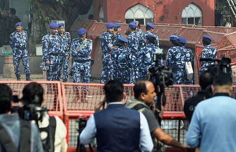 ഡൽഹി സ്ഫോടനം: ഭീകരർക്ക് ലഭിച്ചത് 3200 കിലോ സ്ഫോടക വസ്തുക്കൾ; ബാക്കി 300 കിലോ എവിടെ ? ലക്ഷ്യമിട്ടത് വൻ ഭീകരാക്രമണം | Delhi blast