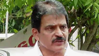 'അവിശ്വസനീയവും വോട്ട് കൊള്ളയും, നിയമ നടപടികൾ ഉണ്ടാകും': ബീഹാർ തിരഞ്ഞെടുപ്പ് ഫലത്തെ കുറിച്ച് KC വേണുഗോപാൽ; ഖാർഗെയുടെ വസതിയിൽ യോഗം ചേർന്നു | Bihar election