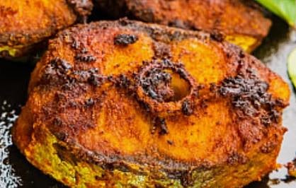 അയക്കൂറ ഫ്രൈ കിട്ടിയില്ല; കോഴിക്കോട് ഹോട്ടൽ അടിച്ചു തകർത്ത 4 പേർ കസ്റ്റഡിയിൽ | Fish fry