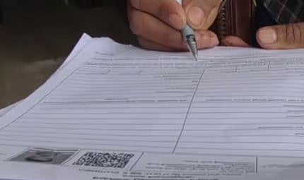 അമിത ജോലിഭാരവും മാനസിക സമ്മർദ്ദവും : തമിഴ്‌നാട്ടിൽ SIR നടപടികൾ സ്തംഭിക്കും, റവന്യു ജീവനക്കാർ നാളെ മുതൽ വിട്ടുനിൽക്കും | SIR