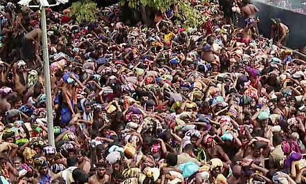 അയ്യപ്പ സ്വാമിയെ കാണാൻ ഇന്നും ഭക്തജന പ്രവാഹം : പ്രതിദിനം 75,000 പേർക്ക് ദർശനം നടത്താം, സ്പോട്ട് ബുക്കിങ് 5000 ആയി വെട്ടിക്കുറച്ചു | Sabarimala