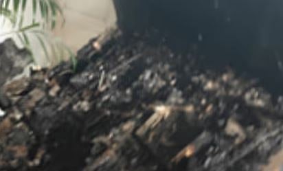 ഗോധ്രയിൽ വീടിന് തീപിടിച്ച് നാലംഗ കുടുംബത്തിന് ദാരുണാന്ത്യം: മകൻ്റെ വിവാഹ നിശ്ചയത്തിന് മണിക്കൂറുകൾക്ക് മുൻപ് ദുരന്തം | House fire