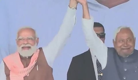 ബിഹാർ മന്ത്രിസഭാ വിഭജനം: നിർണ്ണായക വകുപ്പുകൾ BJPക്ക് നൽകി നിതീഷ് കുമാർ; 20 വർഷമായി കൈവശം വെച്ച ആഭ്യന്തരം ഉപ മുഖ്യമന്ത്രിക്ക് | BJP