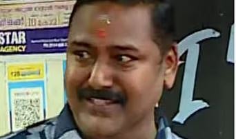 12 കോടിയുടെ പൂജാ ബംപർ പാലക്കാട്ടേക്ക്: ഭാഗ്യശാലിക്ക് ഏജൻസിയിൽ എത്തുമെന്ന പ്രതീക്ഷ പങ്കുവച്ച് ഉടമ | Pooja bumper