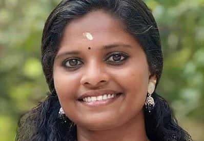 'സൈക്കോപാത്തുകളെ പടിയടച്ച് പിണ്ഡം വെക്കണം': രാഹുൽ മാങ്കൂട്ടത്തിലിനെതിരെ കടുത്ത നടപടി ആവശ്യപ്പെട്ട് യൂത്ത് കോൺഗ്രസ് വനിതാ നേതാവ് | Youth Congress