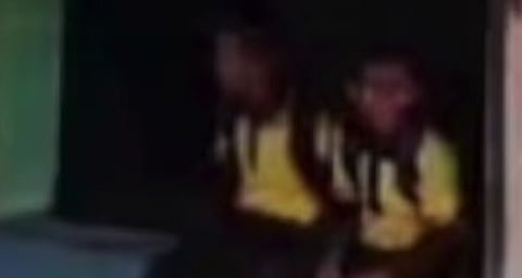 ഹോംവർക്ക് ചെയ്യാത്തതിന് 4 വയസ്സുകാരനെ മരത്തിൽ കെട്ടിത്തൂക്കി: ഛത്തീസ്ഗഡിൽ 2 അധ്യാപികമാർക്ക് സസ്‌പെൻഷൻ | Homework