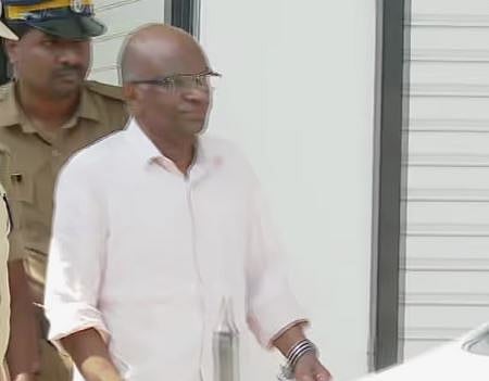 'ബോധപൂർവ്വമല്ല': ശബരിമല സ്വർണക്കൊള്ള കേസ് പ്രതി എൻ വാസുവിനെ കൈവിലങ്ങ് അണിയിച്ചതിൽ പോലീസ് | Sabarimala