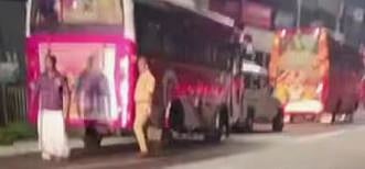 ശബരിമല തീർഥാടകരുടെ ബസ്സും ഓട്ടോറിക്ഷയും കൂട്ടിയിടിച്ച് അപകടം: 2 പേർക്ക് ഗുരുതര പരിക്ക് | Sabarimala