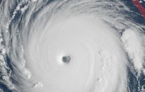 അതിതീവ്ര ന്യൂനമർദം 'ഡിത്വാ' ചുഴലിക്കാറ്റാകും: തമിഴ്നാട് – ആന്ധ്ര തീരങ്ങളിൽ കനത്ത മഴയ്ക്ക് സാധ്യത | Heavy rain