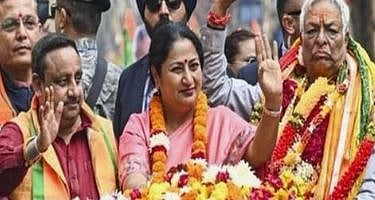 ഡൽഹി MCD ഉപ തിരഞ്ഞെടുപ്പ് ഇന്ന്: 12 വാർഡുകളിൽ വോട്ടെടുപ്പ്, 53 സ്ഥാനാർത്ഥികൾ മത്സര രംഗത്ത് | Delhi MCD