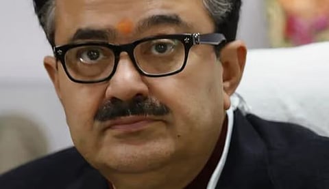 പ്രസാർ ഭാരതി ചെയർമാൻ നവനീത് കുമാർ സെഗാൾ രാജിവെച്ചു: ഒന്നര വർഷത്തെ കാലാവധി ബാക്കി | Prasar Bharati