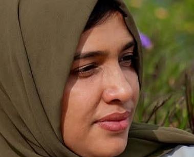 'സ്വപ്നങ്ങളെ ചാലിച്ച പിഞ്ചു പൂവിനെ പിച്ചിച്ചീന്തിയ കാപാലികാ': രാഹുൽ മാങ്കൂട്ടത്തിൽ വിഷയത്തിൽ ശ്രദ്ധ നേടി ടി സിദ്ദിഖിൻ്റെ ഭാര്യയുടെ കവിത | Rahul Mamkootathil