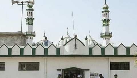 വിധി വന്ന് 6 വർഷം: ധന്നിപൂർ പള്ളിയുടെ നിർമ്മാണം ഇതുവരെയും തുടങ്ങിയില്ല; ഏപ്രിലിൽ ആരംഭിച്ചേക്കുമെന്ന് വിവരം | Mosque