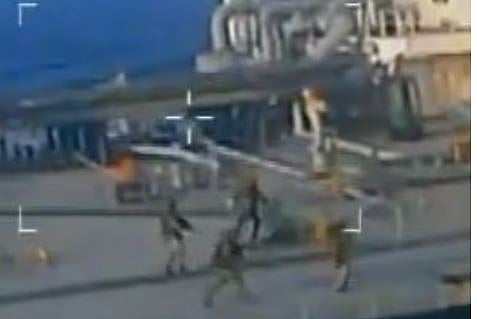 വെനസ്വേലൻ എണ്ണക്കപ്പൽ അമേരിക്ക പിടിച്ചെടുത്തു: മദൂറോയ്ക്ക് എതിരായ നടപടി ശക്തമാക്കി ട്രംപ് ഭരണകൂടം | Oil tanker