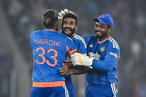 പ്രോട്ടീസിനെ തകർത്ത് ഇന്ത്യക്ക് പരമ്പര; തിലകും ഹാർദിക്കും മിന്നി, ബൗളിങ്ങിൽ വരുൺ ചക്രവർത്തി | India vs South Africa