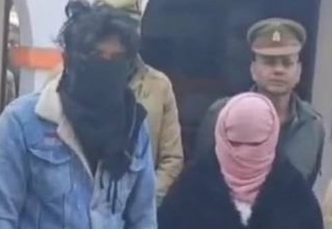 ഭർത്താവിനെ കൊന്ന് ഗ്രൈൻഡറിലിട്ട് ചതച്ച് റൂബി, ശരീരഭാഗങ്ങൾ ചാക്കിലാക്കി ഉപേക്ഷിച്ചു: UPയിൽ സ്ത്രീയും കാമുകനും പിടിയിൽ | Murder