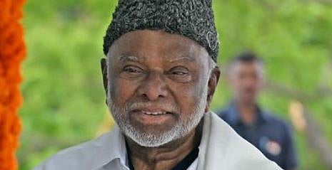 'DMK ദുഷ്ട ശക്തിയെങ്കിൽ രാജ്യത്ത് ഒരു പാർട്ടിയും പരിശുദ്ധമല്ല’: വിജയ്‌ക്ക് മറുപടിയുമായി കാദർ മൊഹിദീൻ | DMK