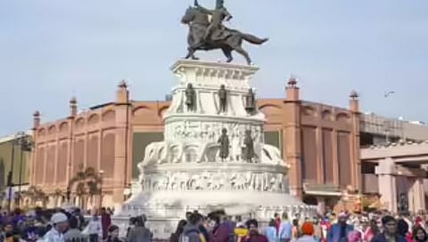 പഞ്ചാബിൽ 3 നഗരങ്ങളെ 'പുണ്യ നഗരി'കളായി പ്രഖ്യാപിച്ചു: മാംസത്തിനും മദ്യത്തിനും നിരോധനം, പ്രതിഷേധവുമായി വ്യാപാരികൾ | Holy cities