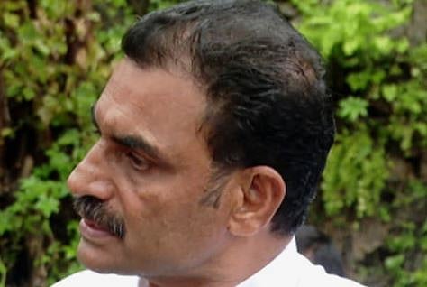 പൂതാടി CPMൽ ഭിന്നത രൂക്ഷം : AV ജയനെ വീണ്ടും തഴഞ്ഞ് ജില്ലാ നേതൃത്വം, ലോക്കൽ കമ്മിറ്റിയിൽ പ്രതിഷേധം | AV Jayan