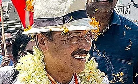 'ഏക കുറ്റം ബംഗാളി സംസാരിക്കുന്നു എന്നത്': തൊഴിലാളികൾക്ക് എതിരായ അക്രമത്തിൽ മോദിയോട് അധിർ രഞ്ജൻ ചൗധരി | Bengali Speakers