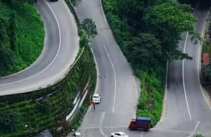 താമരശ്ശേരി ചുരത്തിലെ ഗതാഗത കുരുക്ക് : വയനാട് എംഎൽഎമാരുടെ രാപ്പകൽ സമരം ഇന്ന് | Thamarassery Pass