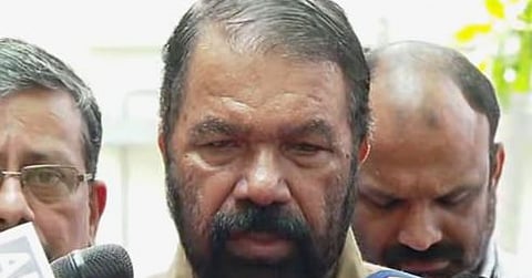 'പുത്തനച്ചി പുരപ്പുറം തൂക്കും, പ്രധാനമന്ത്രി വരുമ്പോൾ ഞങ്ങൾക്കും ആവശ്യം ഉന്നയിക്കാനുണ്ട്, ഭരണവിരുദ്ധ വികാരം ഉണ്ടായിട്ടില്ല': ഇ-ബസ് തർക്കത്തിൽ മന്ത്രി V ശിവൻകുട്ടി | E-bus dispute