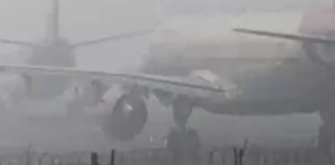 ഉത്തരേന്ത്യയിൽ കനത്ത മൂടൽമഞ്ഞ്: വിമാനങ്ങൾ വൈകാൻ സാധ്യത, യാത്രക്കാർക്ക് ജാഗ്രതാ നിർദ്ദേശം | Heavy fog