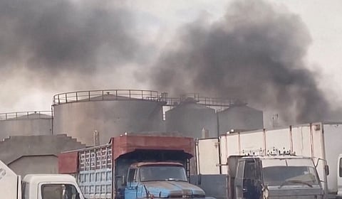 മുകല്ലയിൽ UAE കപ്പലുകൾക്ക് നേരെ സൗദി അറേബ്യയുടെ ബോംബാക്രമണം | UAE ships