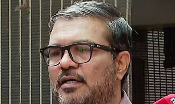 'പാരഡി ഗാനം ഒരുമിച്ച് പാടിയാൽ മതി, അത് കൂട്ടക്കരച്ചിലായി മാറും': VD സതീശനെതിരെ മന്ത്രി MB രാജേഷ് | Parody song