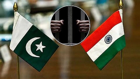 തടവുകാരുടെ പട്ടിക കൈമാറി ഇന്ത്യയും പാകിസ്താനും; ഇന്ത്യൻ മത്സ്യത്തൊഴിലാളികളെ ഉടൻ മോചിപ്പിക്കണമെന്ന് ആവശ്യം | India Pakistan prisoner list exchange
