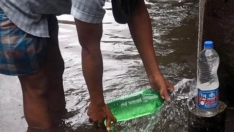 ഇൻഡോർ മലിനജല ദുരന്തം: മുനിസിപ്പൽ കമ്മീഷണറെ പുറത്താക്കി; 14 മരണം, 200 പേർ ചികിത്സയിൽ | Indore contaminated water deaths
