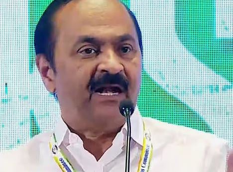 'ഇത് ടീം UDF, 100ലധികം സീറ്റുകളോടെ അധികാരത്തിൽ എത്തും, മുഖ്യമന്ത്രി ആരാകുമെന്ന് കോൺഗ്രസ് ദേശീയ നേതൃത്വം തീരുമാനിക്കും': 'മിഷൻ 2026' പ്രഖ്യാപിച്ച് VD സതീശൻ | Mission 2026