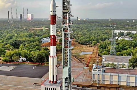 PSLV വീണ്ടും വിജയത്തിലേക്ക് കുതിക്കുന്നു: ISROയുടെ ഈ വർഷത്തെ ആദ്യ വിക്ഷേപണം ഇന്ന് | PSLV