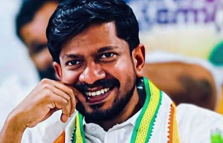 'രാഹുലാണ് MLA സ്ഥാനം രാജി വയ്‌ക്കേണ്ടത്, ഇനി പാർട്ടി പ്രിവിലേജില്ല, ഇക്കാര്യത്തിൽ കോൺഗ്രസിന് ധാർമ്മിക ശോഷണം സംഭവിച്ചിട്ടില്ല': OJ ജനീഷ് | Rahul Mamkootathil