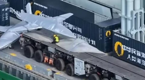 ചരക്കുകപ്പലോ യുദ്ധക്കപ്പലോ? : 'ഷോങ്ഡ 79' ലൂടെ ലോകത്തെ ഞെട്ടിച്ച് ചൈന | Zhongda 79