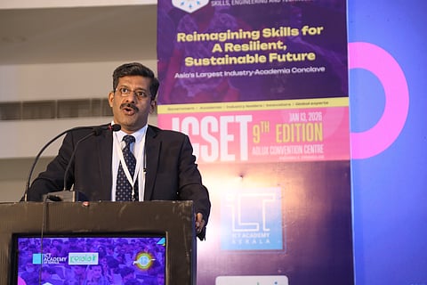 മികച്ച തൊഴിലവസരങ്ങൾ സൃഷ്ടിക്കാൻ നൈപുണ്യ വികസനം അനിവാര്യം: ഐ.ടി. സ്പെഷ്യൽ സെക്രട്ടറി   സീറാം സാംബശിവ റാവു ഐ.എ. എസ്
