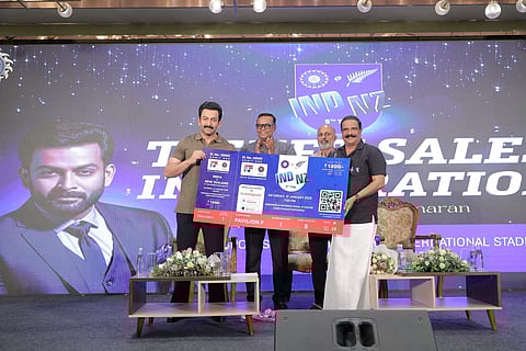 കാര്യവട്ടത്ത് ആവേശം വിതറാൻ ഇന്ത്യ-ന്യൂസിലൻഡ് പോരാട്ടം; ടിക്കറ്റ് വിൽപ്പന പൃഥ്വിരാജ്  ഉദ്ഘാടനം ചെയ്തു | 
India-New Zealand T20
