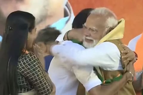 Mayor VV Rajesh on fine received for installing illegal flex board in connection with PM Modi's visit