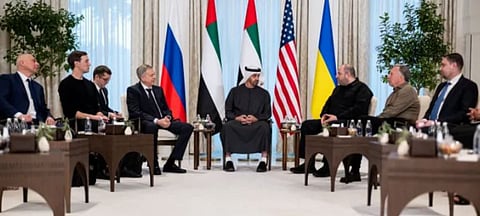 യുക്രെയ്ൻ-റഷ്യ യുദ്ധം: സമാധാന ചർച്ചകൾ അബുദാബിയിൽ തുടരുന്നു; മധ്യസ്ഥത വഹിച്ച് അമേരിക്ക | Ukraine-Russia war