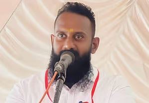 നെന്മാറയിൽ ചാരായക്കേസ് പ്രതിയെ മേഖലാ സെക്രട്ടറിയാക്കിയ നടപടി റദ്ദാക്കി DYFI: വീഴ്ചയിൽ അന്വേഷണം | DYFI