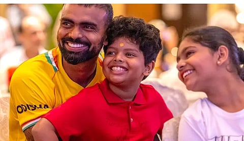 ഒളിമ്പിക്‌സ് താരം ശ്രീജേഷിന് കൊച്ചിയിൽ ഉജ്ജ്വല സ്വീകരണം