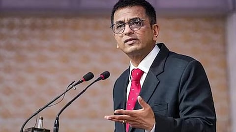 സുപ്രീംകോടതി ചീഫ് ജസ്റ്റിസിൻ്റെ പേരില്‍ വ്യാജ സന്ദേശം: കേസെടുത്തു