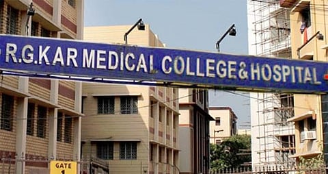 വ​നി​താ ഡോ​ക്ട​റു​ടെ കൊ​ല​പാ​ത​കം; നു​ണ​പ​രി​ശോ​ധ​ന​യ്ക്ക് അ​നു​മ​തി തേ​ടി സി​ബി​ഐ
