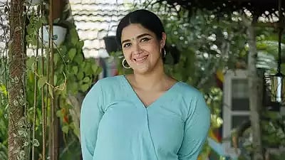 വ്യക്തിഹത്യ, അപകീർത്തിപ്പെടുത്തുന്ന കമൻ്റ് : യൂട്യൂബർക്കെതിരെ പരാതി നൽകി അഭിരാമി സുരേഷ് | Abhirami Suresh’s complaint against youtuber