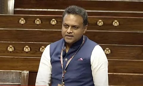 മലപ്പുറം ജില്ലക്ക് മുഴുവൻ പെരുമാറ്റചട്ടം ബാധകമാക്കിയത് പുന:പരിശോധിക്കണം; തെരഞ്ഞെടുപ്പ് കമീഷന് ഹാരിസ് ബീരാന്റെ പരാതി