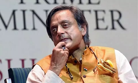 ‘ഉമ്മന്‍ചാണ്ടി സര്‍ക്കാരിന്റെ കാലത്തും കേരളത്തില്‍ വ്യവസായ പുരോഗതി ഉണ്ടായിട്ടുണ്ട്’; നിലപാട് മയപ്പെടുത്തി തരൂര്‍ | Shashi Tharoor