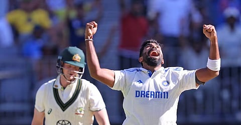 പെർത്തിലെ എട്ട് വിക്കറ്റ് നേട്ടം : ബുംറ ഐസിസി പുരുഷ ടെസ്റ്റ് ബൗളർമാരുടെ റാങ്കിംഗിൽ ഒന്നാം സ്ഥാനത്തേക്ക് തിരിച്ചെത്തി