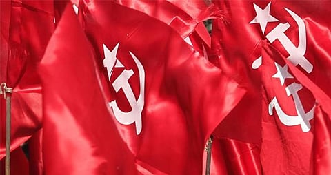 പ​ത്ര പ​ര​സ്യം; എ​ൽ​ഡി​എ​ഫ് ചീ​ഫ് ഇ​ല​ക്ഷ​ന്‍ ഏ​ജ​ന്‍റി​ന് നോ​ട്ടീ​സ് ന​ല്‍​കി | LDF